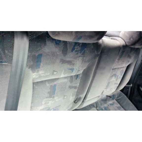 citroën xsara berlina del año 1999