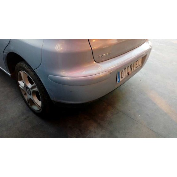 seat ibiza (6l1) del año 2004