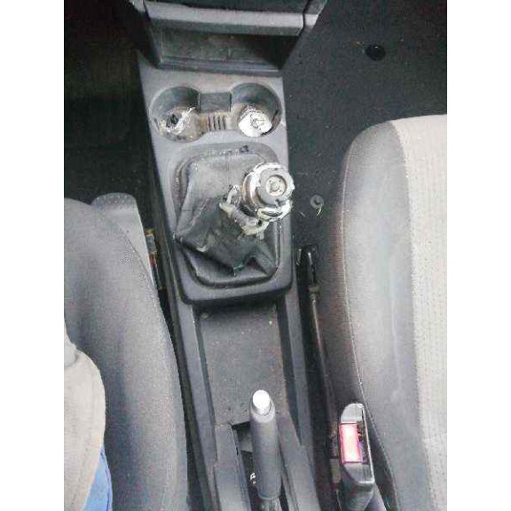 opel meriva del año 2004