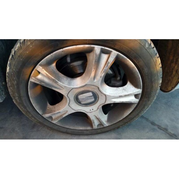 seat ibiza (6l1) del año 2004