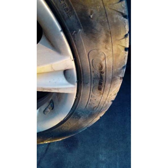 seat ibiza (6l1) del año 2004