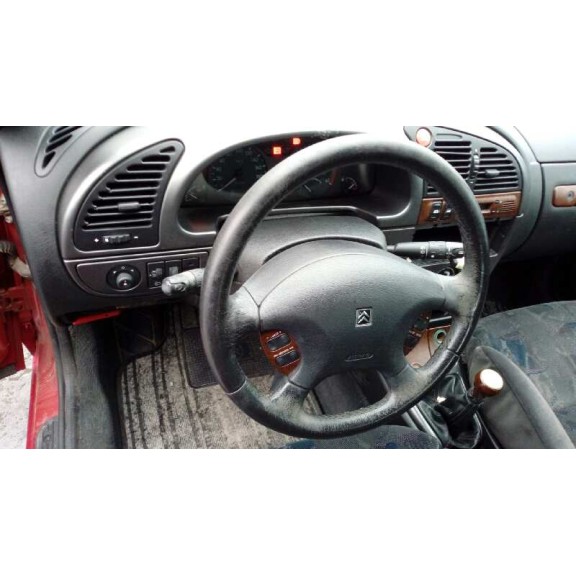 citroën xsara berlina del año 1999