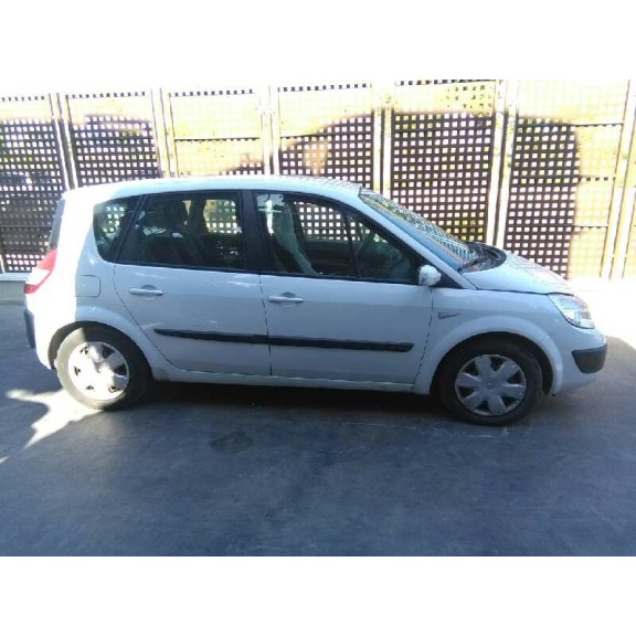 renault scenic ii del año 2006