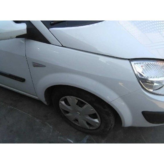 renault scenic ii del año 2006