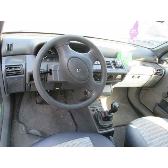 renault clio i phase iii del año 1998