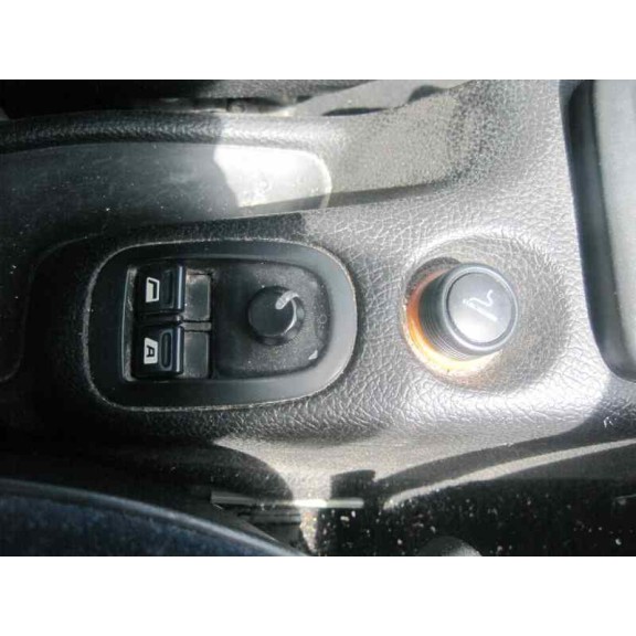 peugeot 206 4-trg. del año 2006