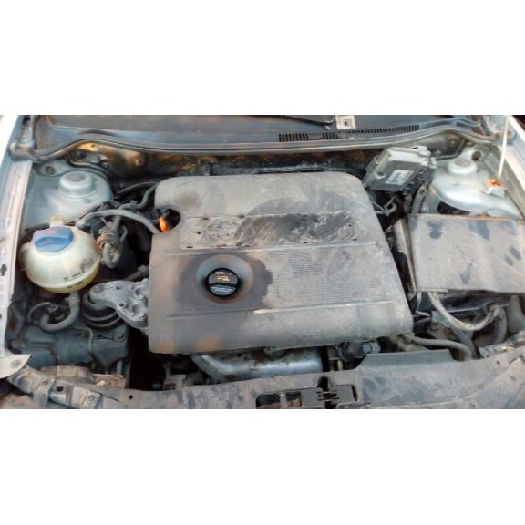 seat ibiza (6l1) del año 2004