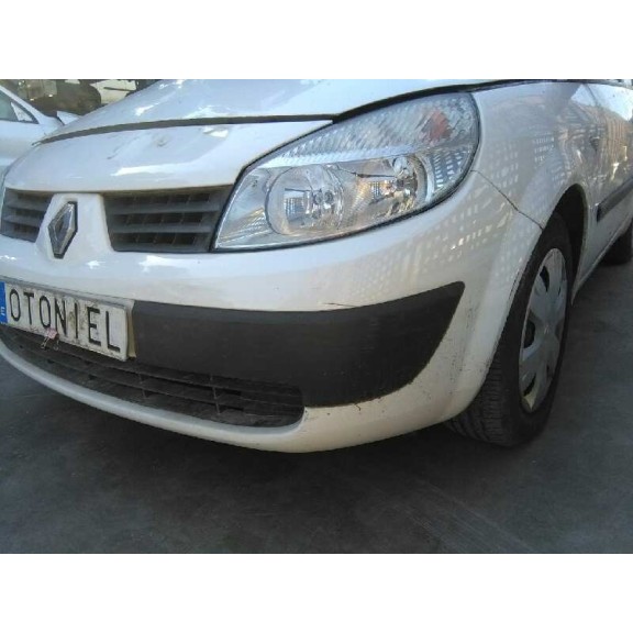 renault scenic ii del año 2006