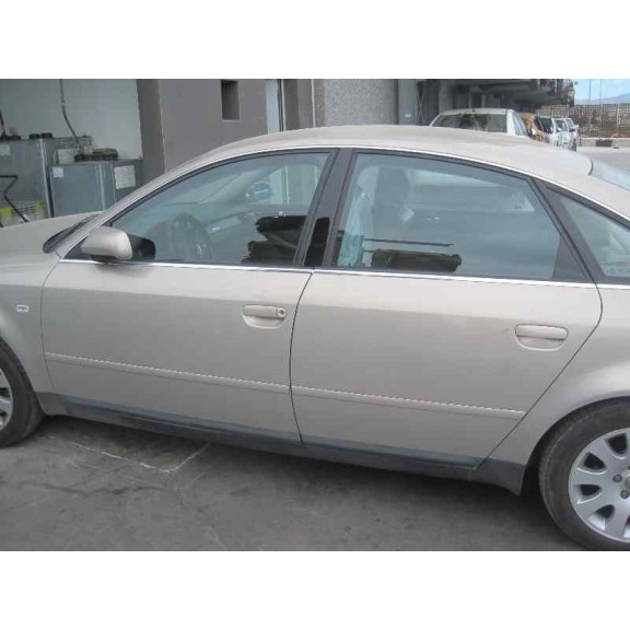 audi a6 berlina (4b2) del año 2000