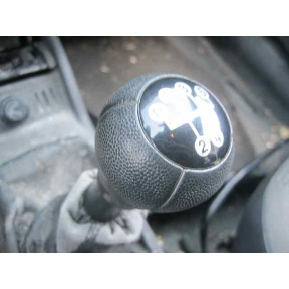 opel corsa c del año 2003