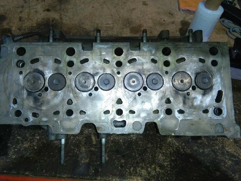 Recambio de culata para renault kangoo (f/kc0) 1.5 dci diesel referencia OEM IAM K9K700  