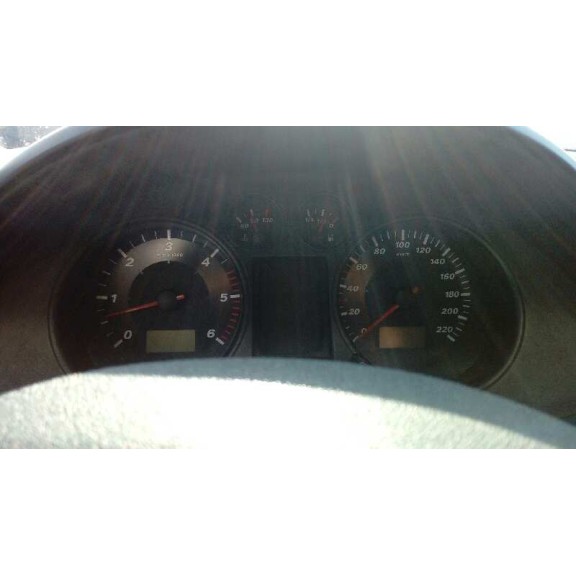 seat ibiza (6l1) del año 2002