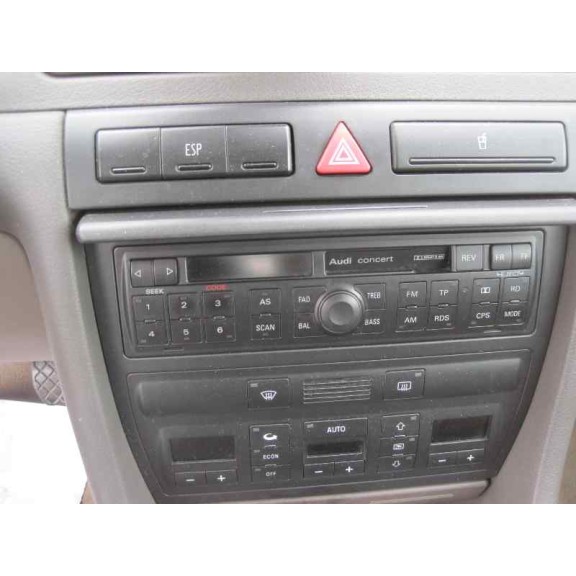 audi a6 berlina (4b2) del año 2000