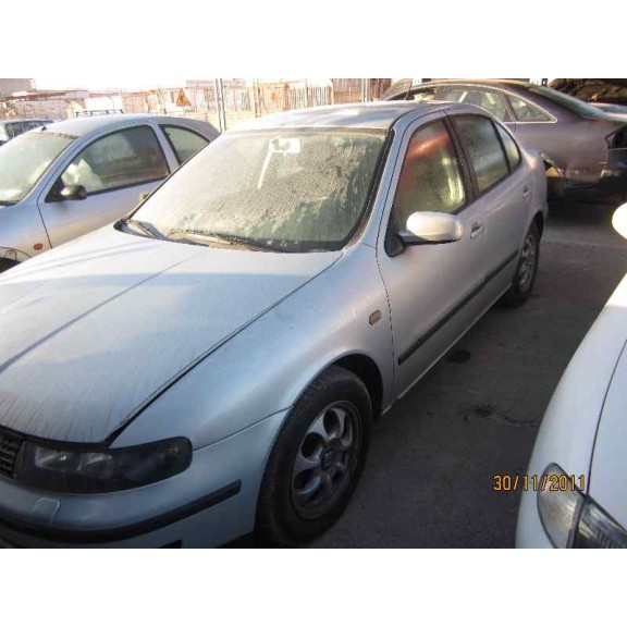 seat toledo (1m2) del año 2000