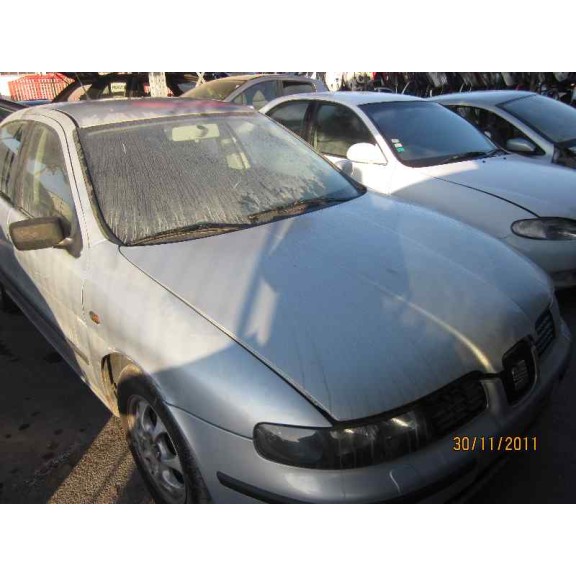 seat toledo (1m2) del año 2000