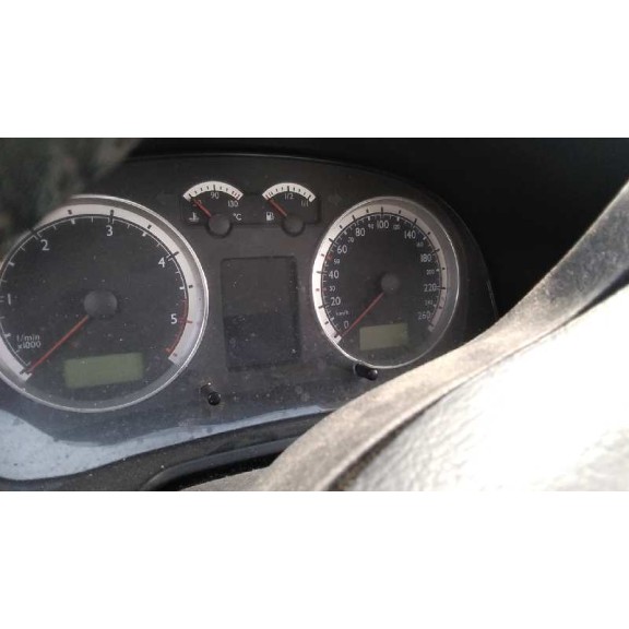 volkswagen golf iv berlina (1j1) del año 2002