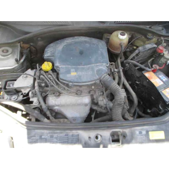 renault clio ii fase i (b/cbo) del año 2000