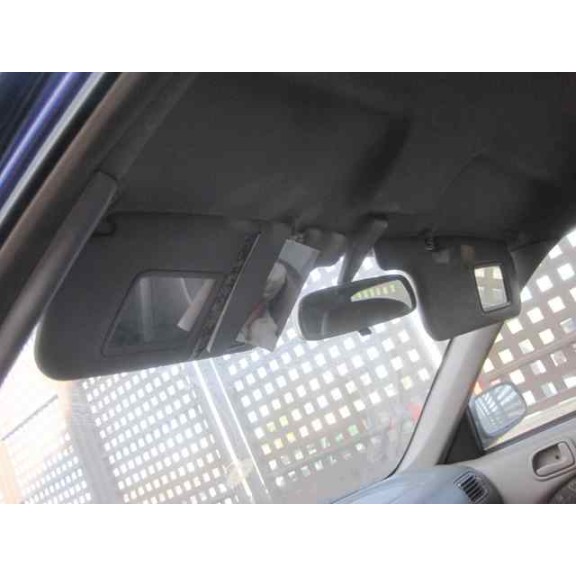 toyota corolla (e11) del año 1998