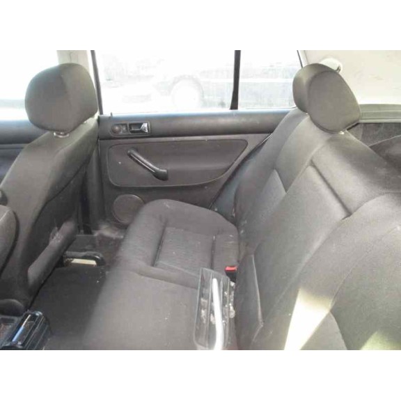 volkswagen golf iv berlina (1j1) del año 2000