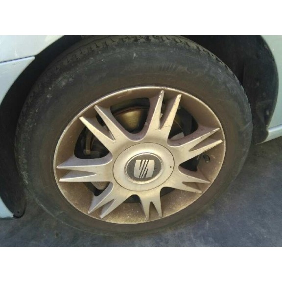 seat ibiza (6l1) del año 2002