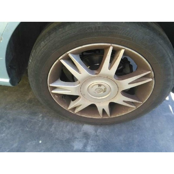 seat ibiza (6l1) del año 2002