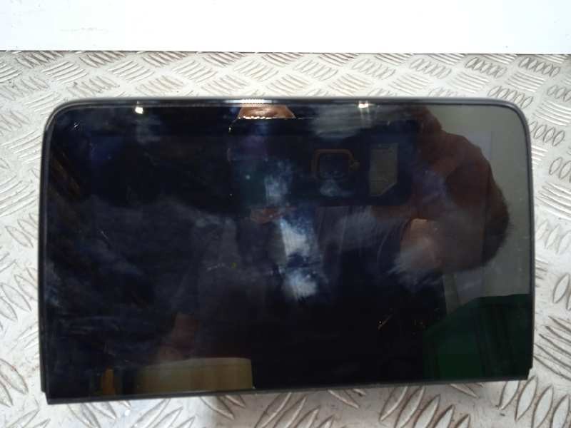 Recambio de pantalla multifuncion para ford focus st-line referencia OEM IAM JX7118B955FC  GPS