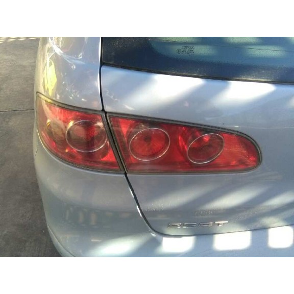 seat ibiza (6l1) del año 2002