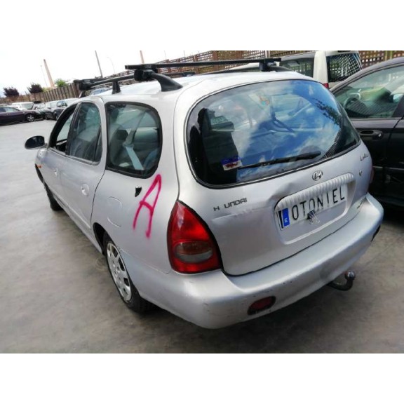 hyundai lantra familiar (rd) del año 2000