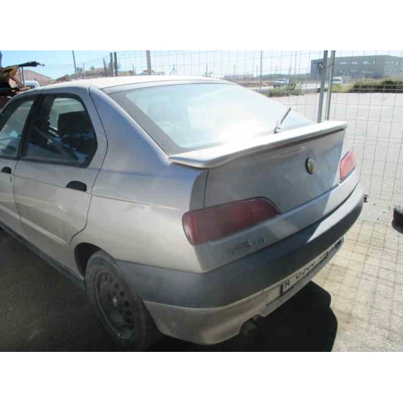 alfa romeo 146 del año 1996