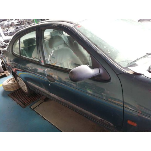 renault megane i classic (la0) del año 1996