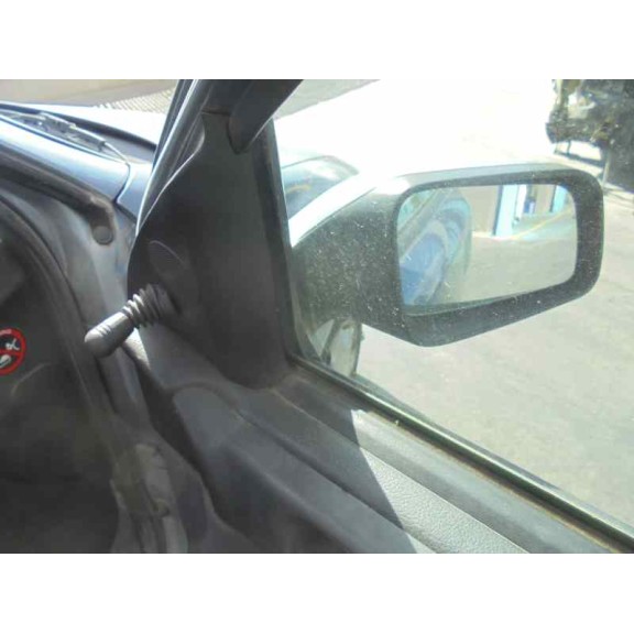 opel astra g berlina del año 2004