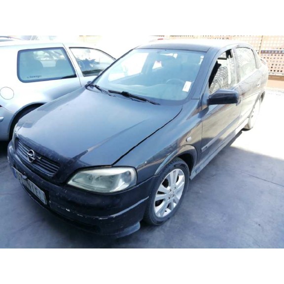 opel astra g berlina del año 2001