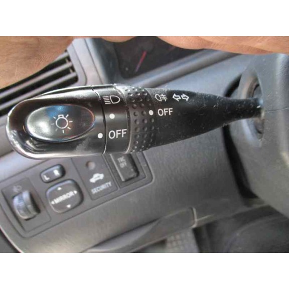 toyota corolla (e12) del año 2006