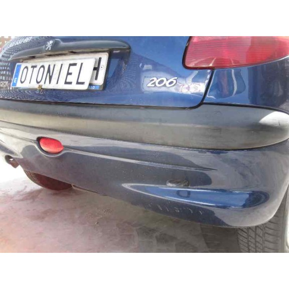 peugeot 206 berlina del año 2002