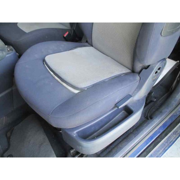 peugeot 1007 del año 2005