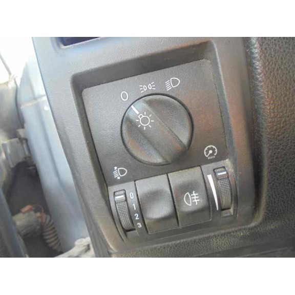 opel astra g berlina del año 2004