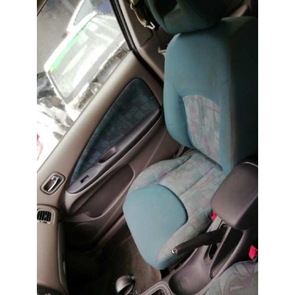 nissan almera (n16/e) del año 2000