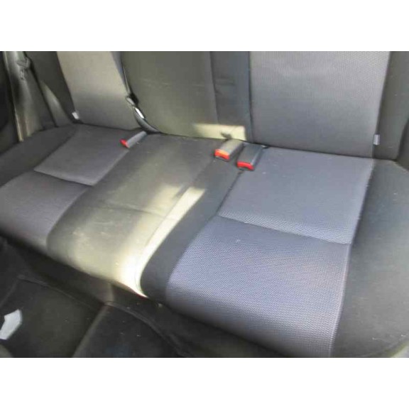 toyota corolla (e12) del año 2006