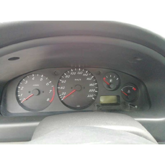 nissan almera (n16/e) del año 2000