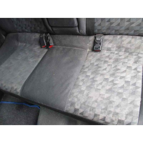 opel astra g berlina del año 1999