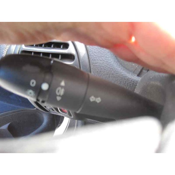 peugeot 206 berlina del año 2002