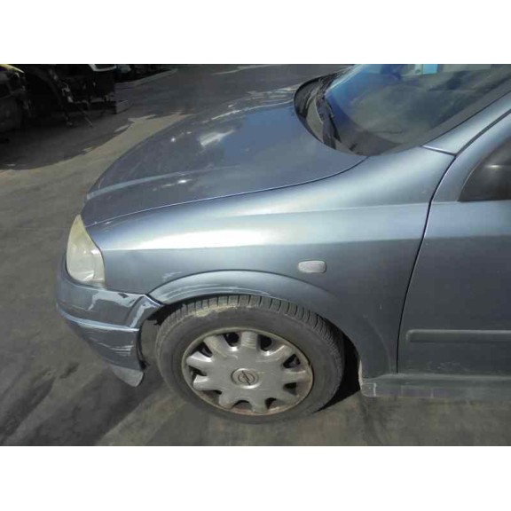 opel astra g berlina del año 2004