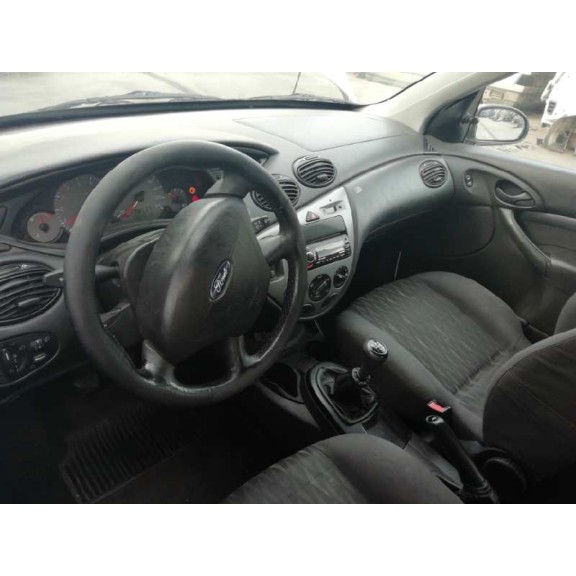 ford focus berlina (cak) del año 2002