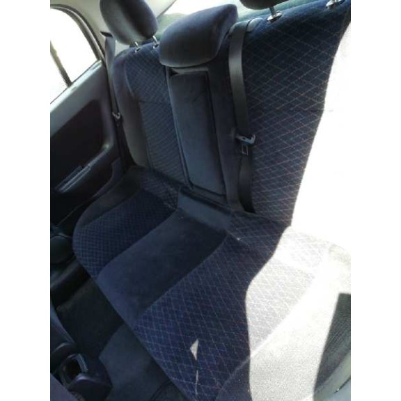 opel astra g berlina del año 2001