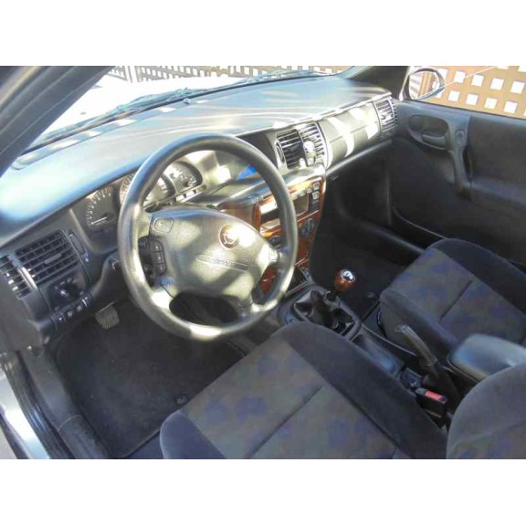 opel vectra b berlina del año 1998