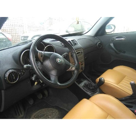 alfa romeo 147 (190) del año 2002