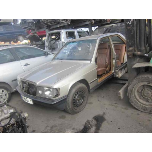 mercedes-benz 190 e w-201 del año 1984