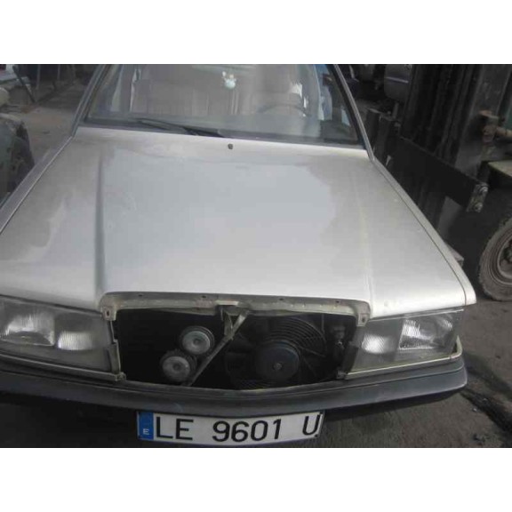 mercedes-benz 190 e w-201 del año 1984