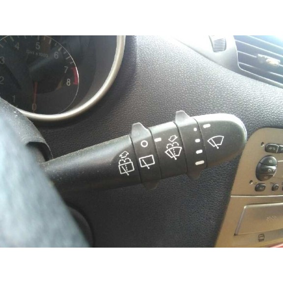 alfa romeo 147 (190) del año 2002