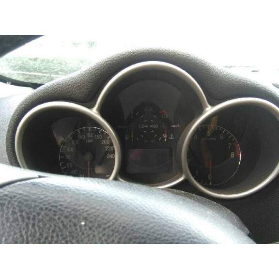 alfa romeo 147 (190) del año 2002